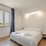 Hotiday Collection - 4* Lacona