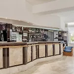 Hotel Hotiday Collection -