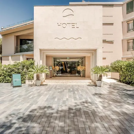 Hotell Hotiday Collection - 4*