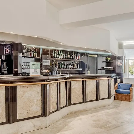 Hotell Hotiday Collection -